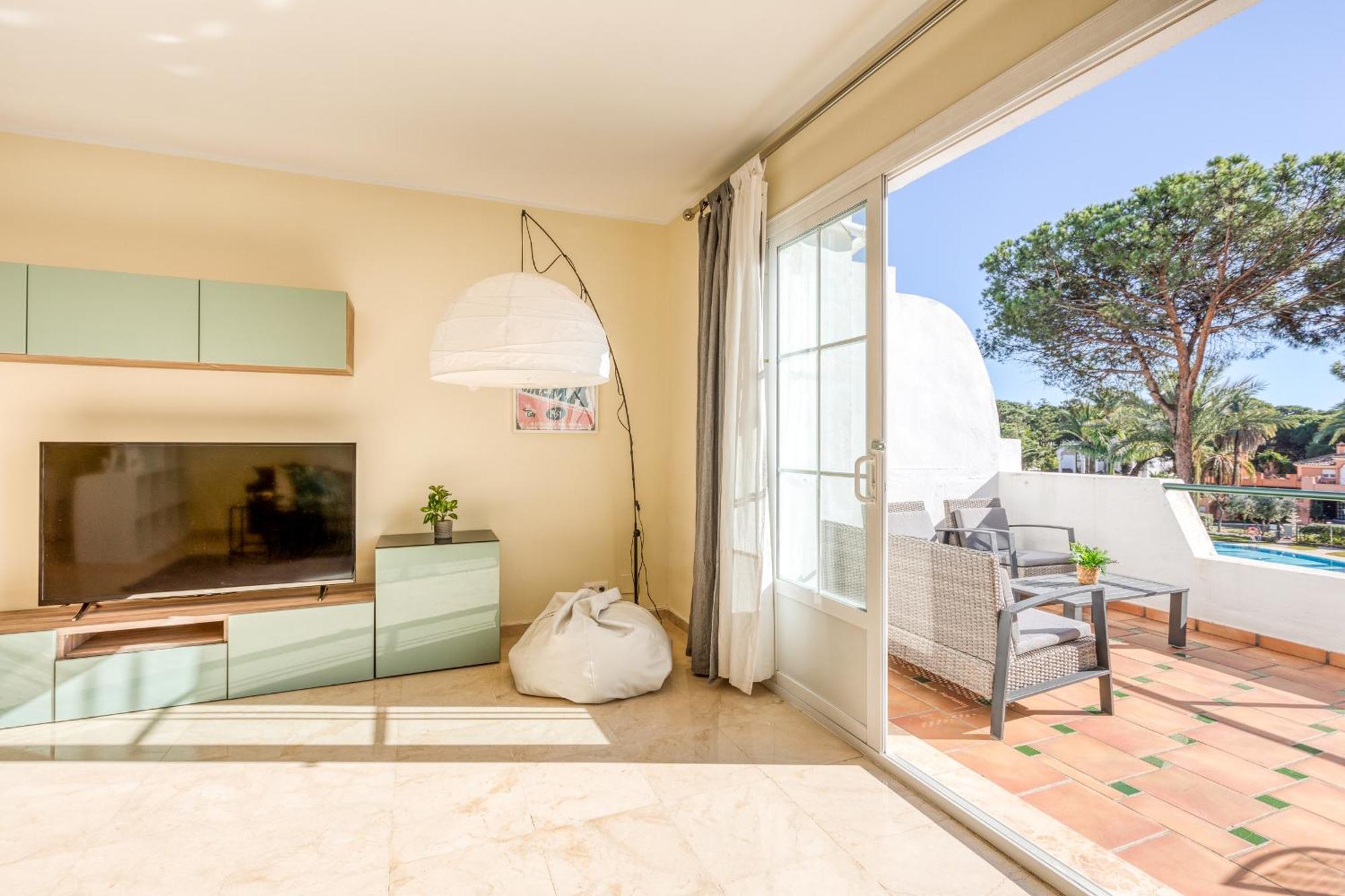 Appartamento Life El Presidente Penthouse Pool View Estepona Esterno foto